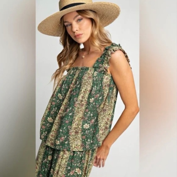 Easel Green Floral Printed Rayon Gauze Wide Leg Pant and Top Matching Set - Picture 3 of 8